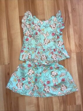Minnie Mouse outfit set size 3T